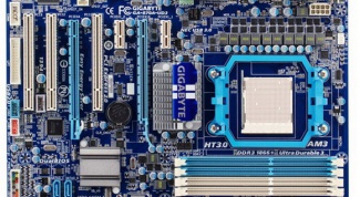How to know the brand of the motherboard