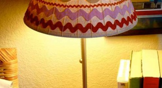 Как украсить лампу