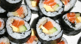 Как заворачивать суши