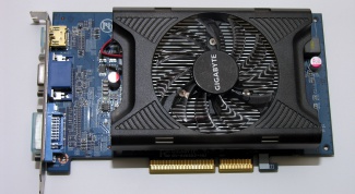 How to increase video card memory on a laptop