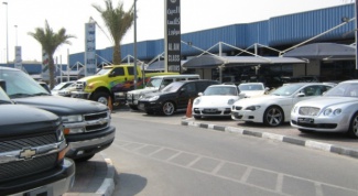 Как купить машину в ОАЭ