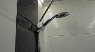 How to disassemble the showerhead