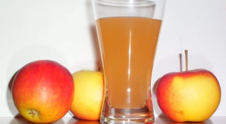 Как вводить яблочный сок в прикорм