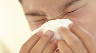 Как избавиться от аллергического насморка