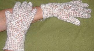 Как связать ажурные перчатки