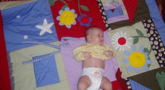 Как сделать развивающий коврик для ребенка