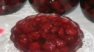 How to cook cherry jam