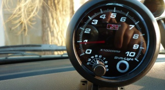 How to connect additional tachometer