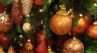 Новогодние елки: история и традиции