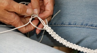 How to learn to weave macrame