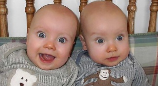 Как назвать детей близнецов