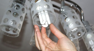 How to remove the base of the bulb