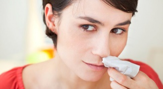 Как остановить сильное носовое кровотечение