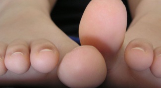 Как лечить сустав на ноге большого пальца