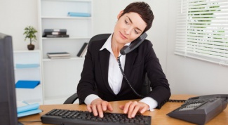 How to answer calls to the Secretary