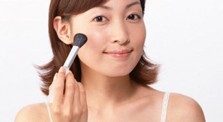 How to apply mineral makeup