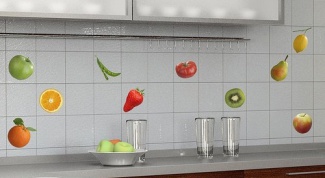 How to stick the tile in the kitchen