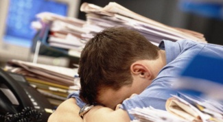 How not to fall asleep at work