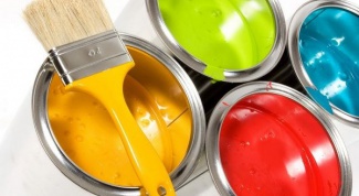How to apply acrylic paint