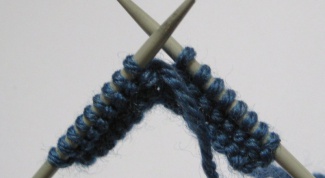 How to knit a V neck vest