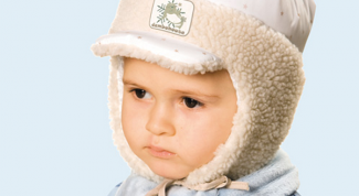 Как выбрать зимнюю шапку для детей