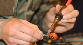 How to solder copper wire