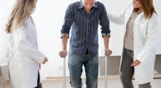 How to start walking after a fracture