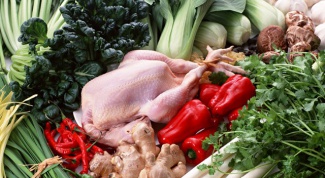 Как приготовить салаты с курицей