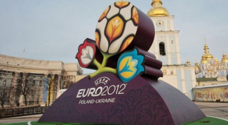 Как поехать на Евро 2012 в Украину
