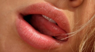 Какие могут быть осложнения после лечения герпеса на губах