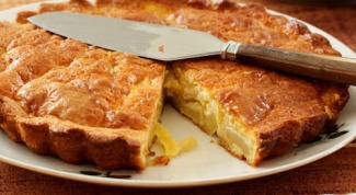 Как приготовить пирог с яблоками и лимоном