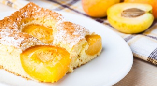 Как сделать абрикосовый пирог с миндалем