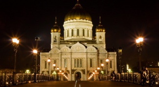 How to get to the Cathedral of Christ the Savior