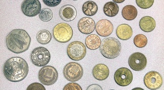 Как узнать, сколько стоят монеты