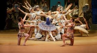 Как посмотреть балет в Большом театре