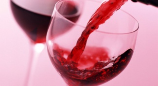Как проходит фестиваль вина «Бычья кровь» в Эгере