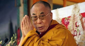 Как поздравляют Далай-ламу