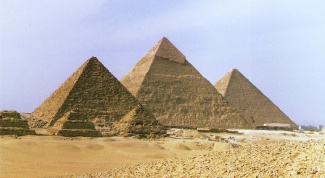 Как обнаружили новые пирамиды в Египте