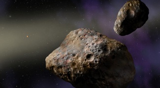 Какой вред может нанести пролетающий близко к Земле астероид