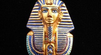 От чего умер фараон Тутанхамон