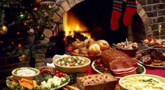 Как украсить блюда для новогоднего стола