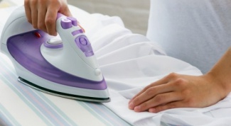 How to clean an iron with a Teflon sole