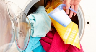 How to clean clothes from silicone