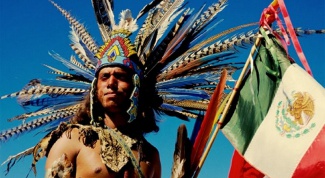 Зачем индейцы украшали свои головные уборы перьями