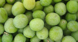 В чем разница между маслинами и оливками