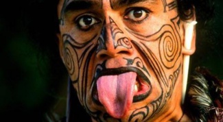 Как приветствуют друг друга аборигены Новой Зеландии, маори?