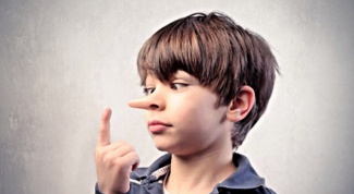 Как понимать психологию лжи ребенка