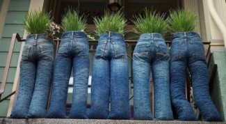 Как сделать кашпо из старых джинсов
