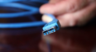 Как скачать файлы с компьютера на телефон с помщью USB