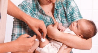 В каком возрасте делают прививку от полиомиелита детям